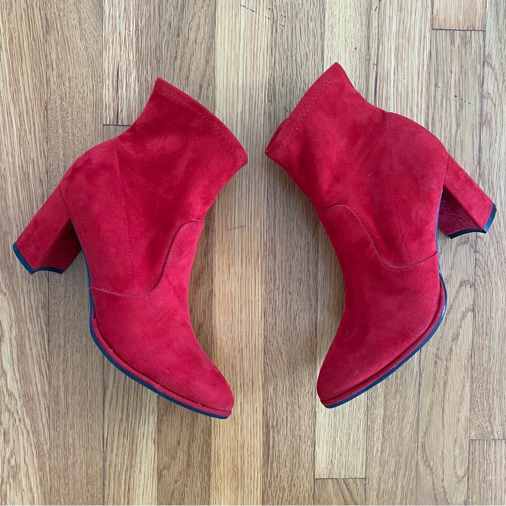 NWOT Marc Fisher Red Suede Boots, Sz 7.5 - Picture 4 of 8